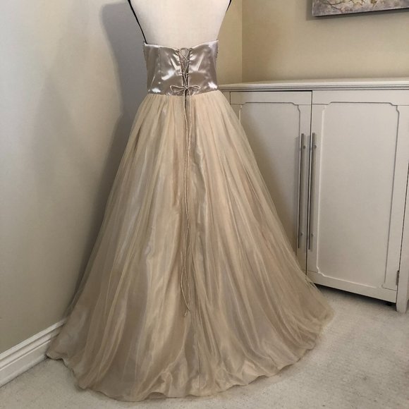 Xscape, Strapless Embellished Champagne Tulle & Satin Ball Gown, Size 10 - Picture 7 of 16